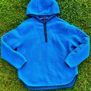 Tommy Hilfiger Sherpa sweater in light blue, excellent condition.